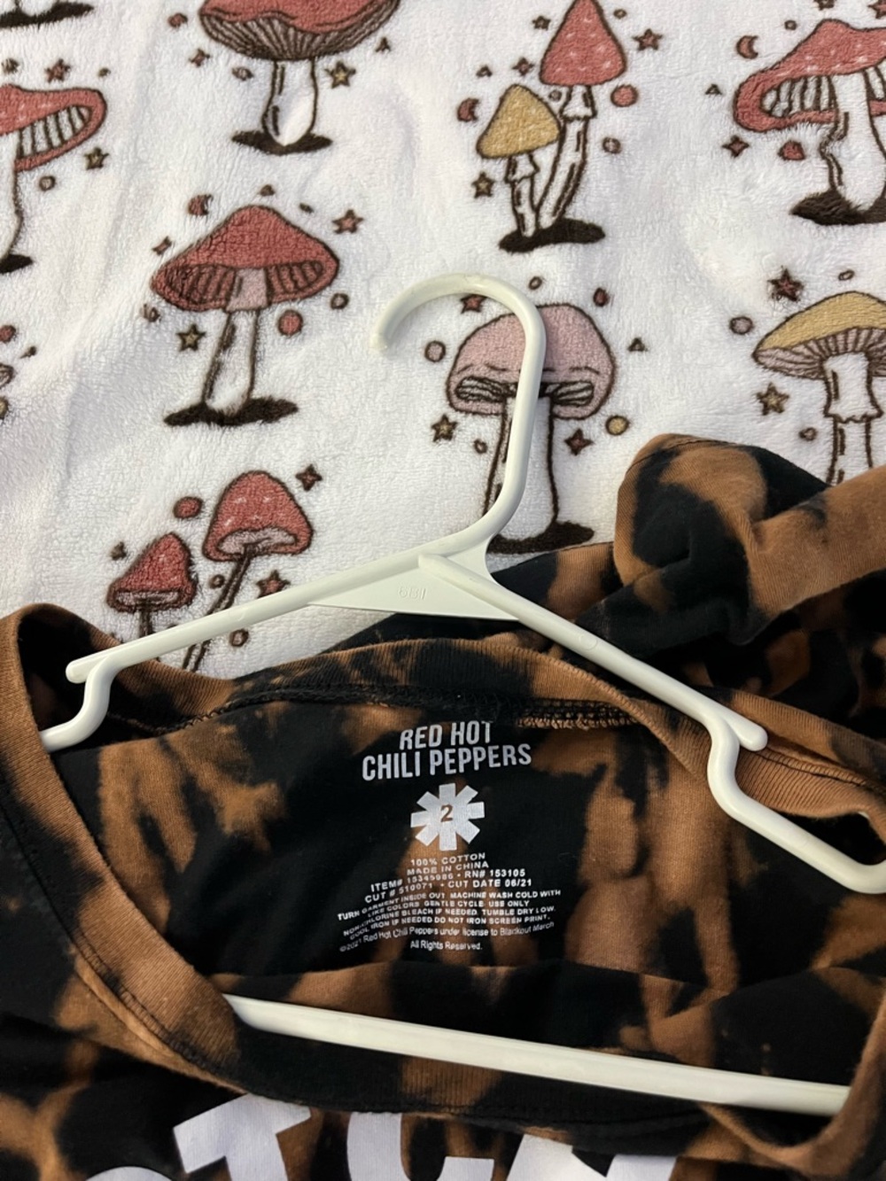 Red Hot Chili Peppers Tie-Dye Band Tee - Picture 2 of 2